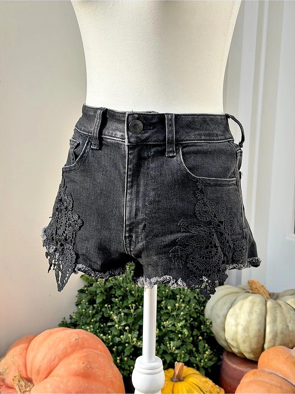 American Eagle Outfitters Hi-Rise Shortie Black Lace Hem Jean Shorts